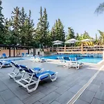 Joyce - Sunny Way By Interhome *